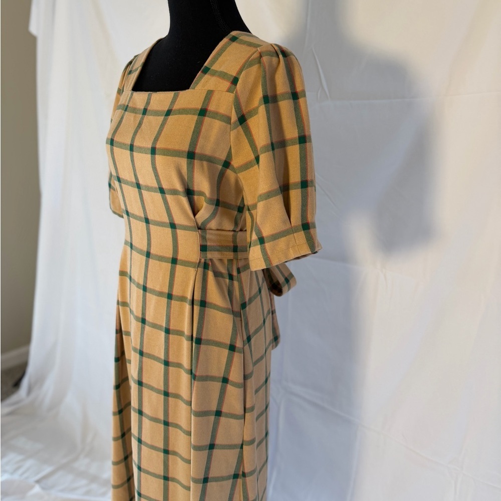Six Crisp Days Nowe Midi Dress, size large. - Picture 4 of 9